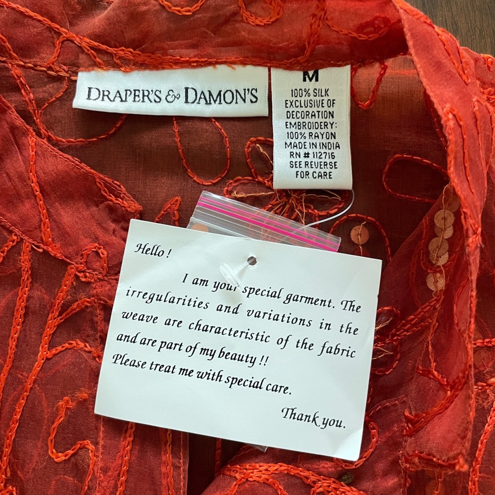 Draper's & Damon's Silk Blouse Womens M Red Ombre Embroidered Sequin Boho Sheer - Picture 7 of 12